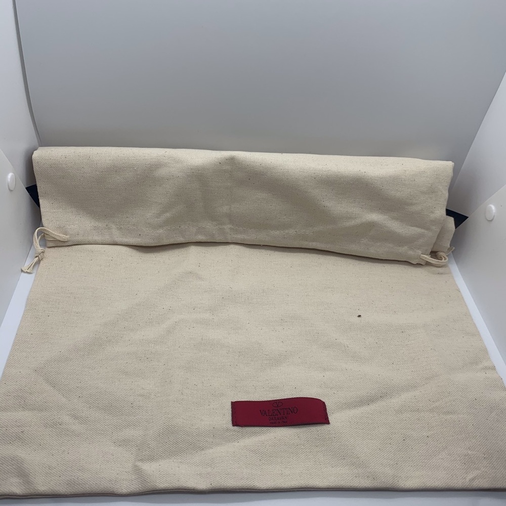 Valentino dust bag